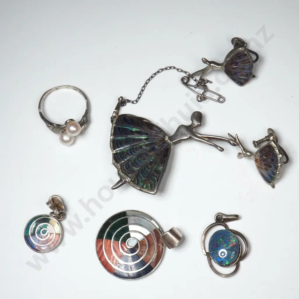 Assorted Sterling Silver Jewellery Pieces Image 1++