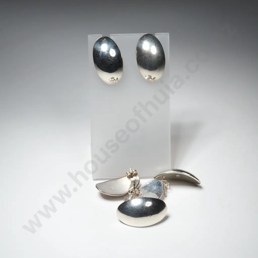 Three Pairs of Sterling Silver Oval Earrings Image 1++