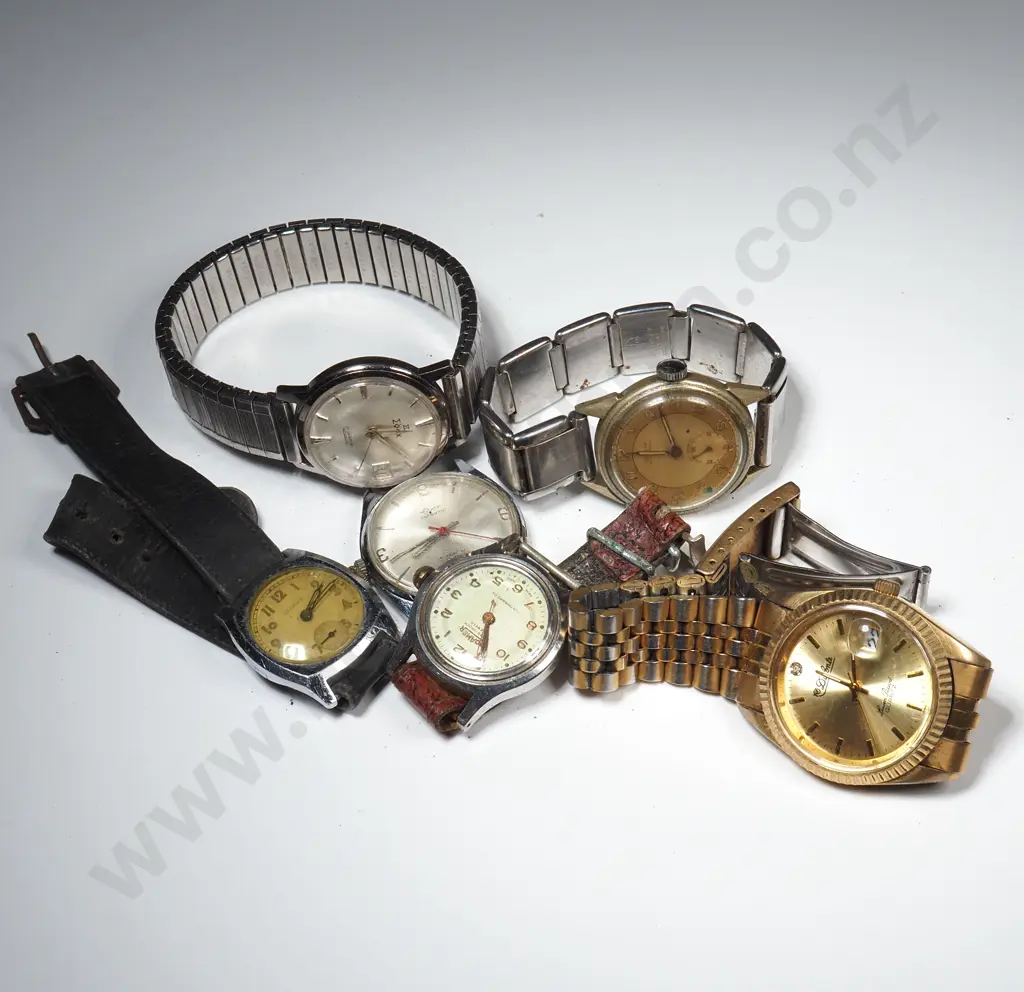 Quantity Of Vintage Mens Wristwatches Image 1++