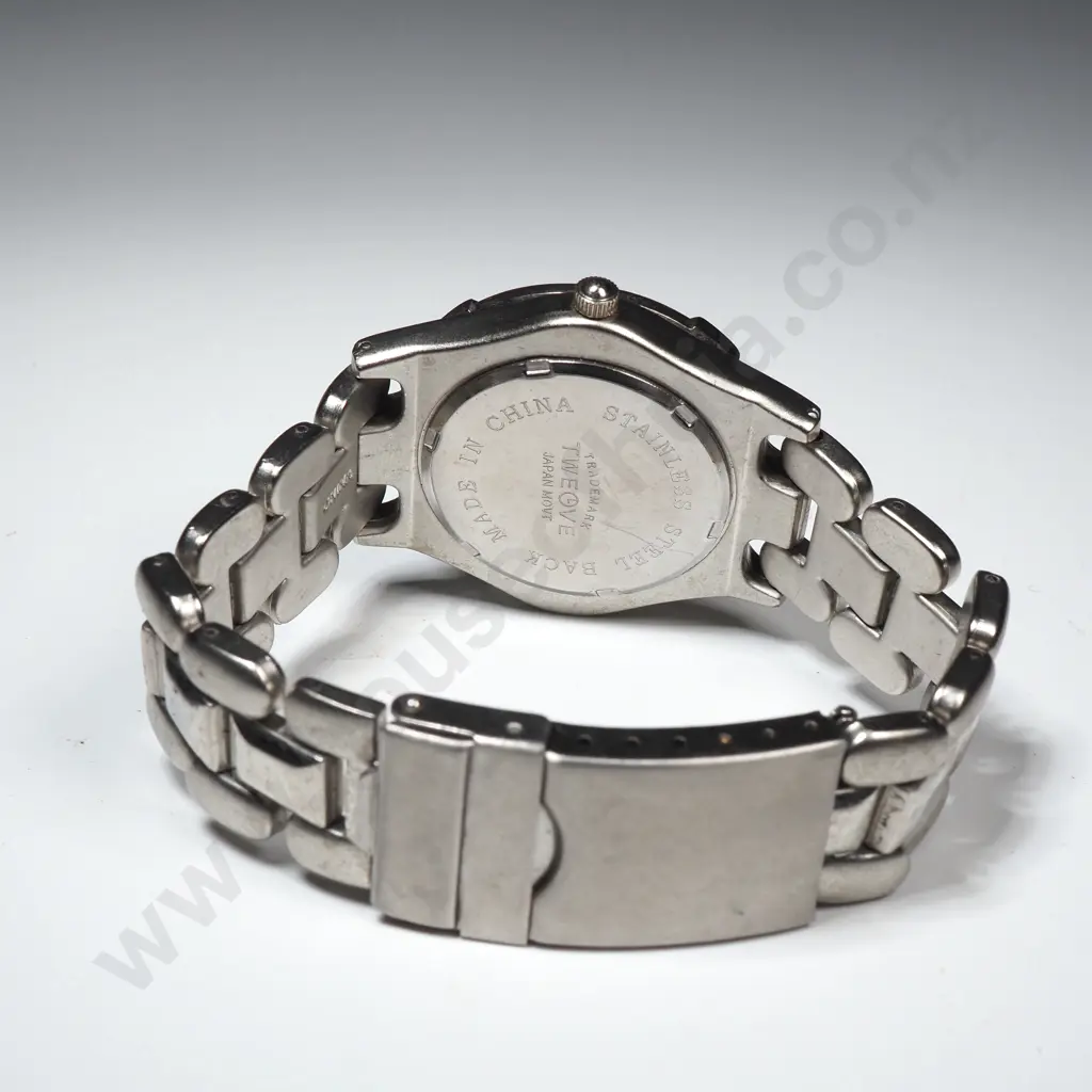 Vintage Silvertone  Men'sTwelve' Quartz Wristwatch Image 1++