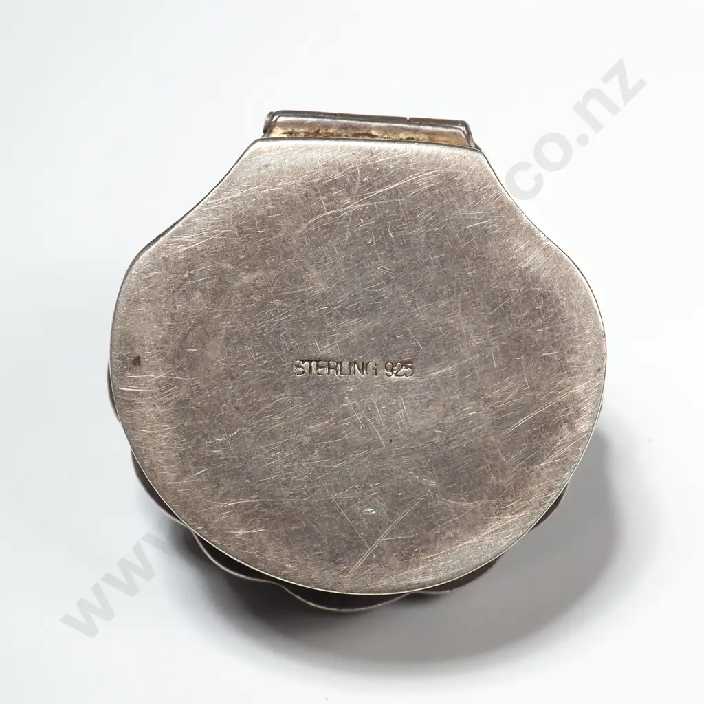 Sterling Silver Shell Pill Box Image 1++
