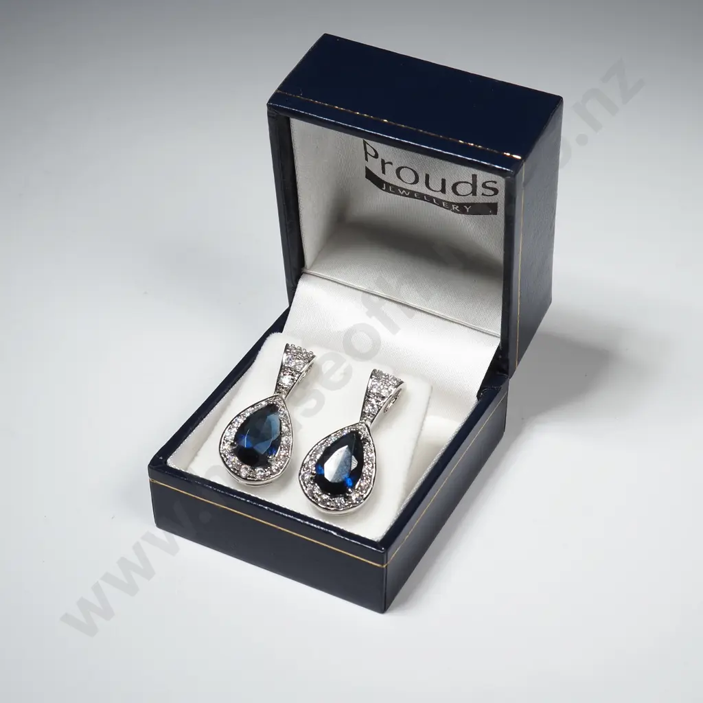 Boxed Pair Of Blue & White Pendant Earrings Image 1++