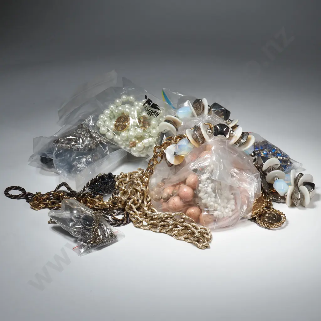 Bag Of Costume Jewellery To Include Necklaces,& Pendants  Image 1++