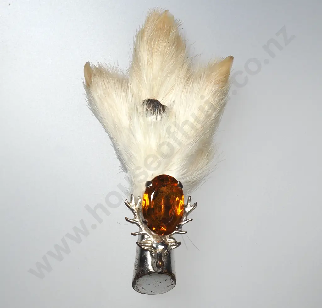 Grouse Foot Claw Brooch Image 1++