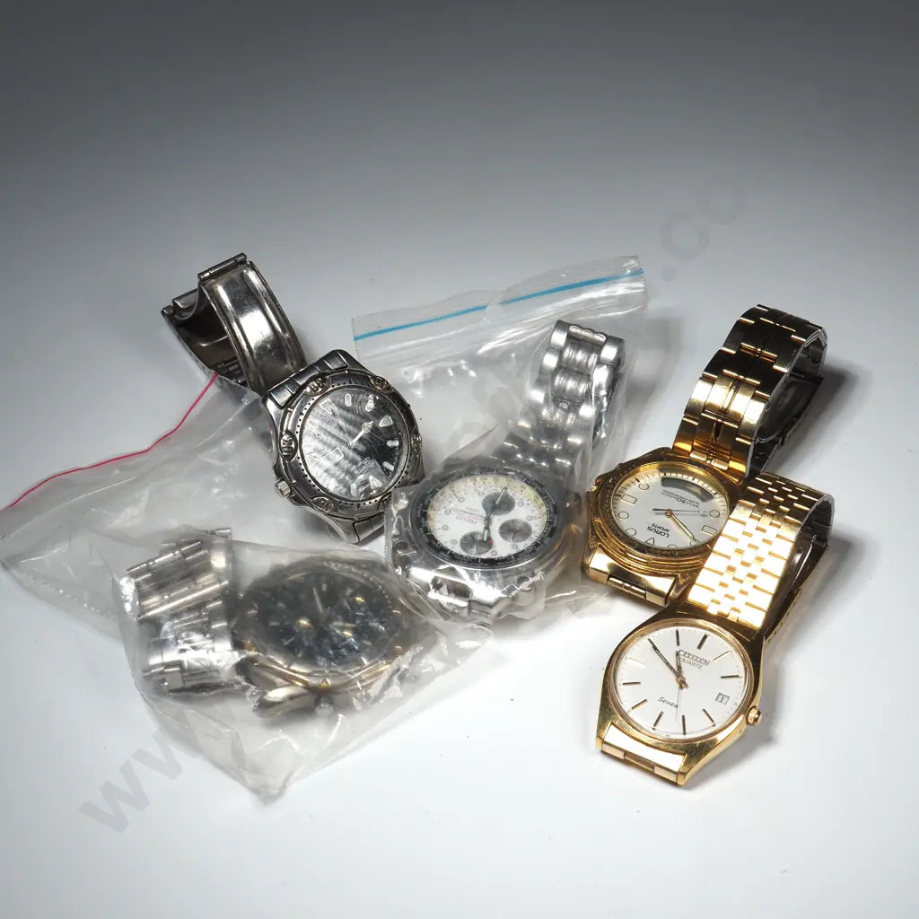 Five Mens Wristwatches Including Pulsar, Citizen & Lorus Image 1++
