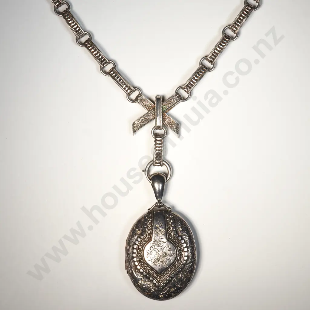 Impressive Antique Sterling SIlver Mayoral Chain Locket / Necklace Image 1++