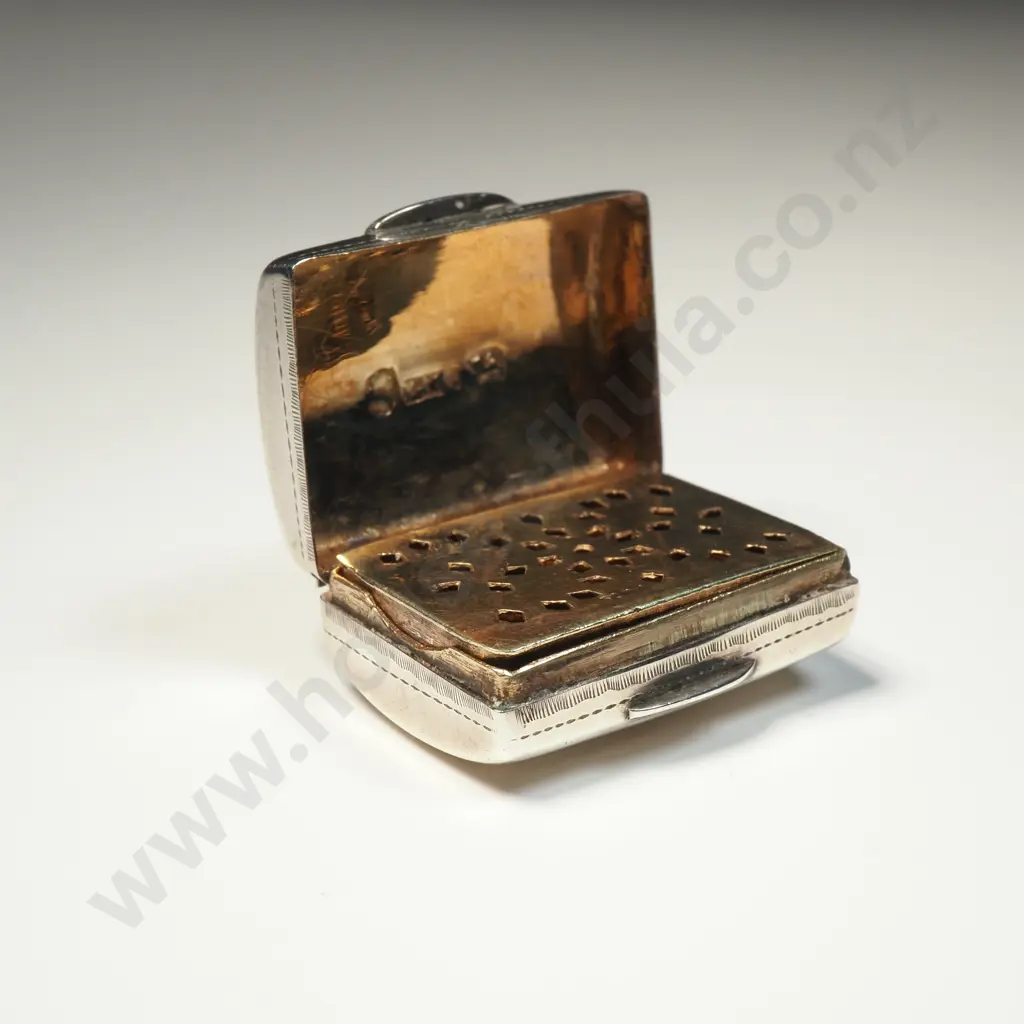 Antique Sterling Silver Vinaigrette Image 1++