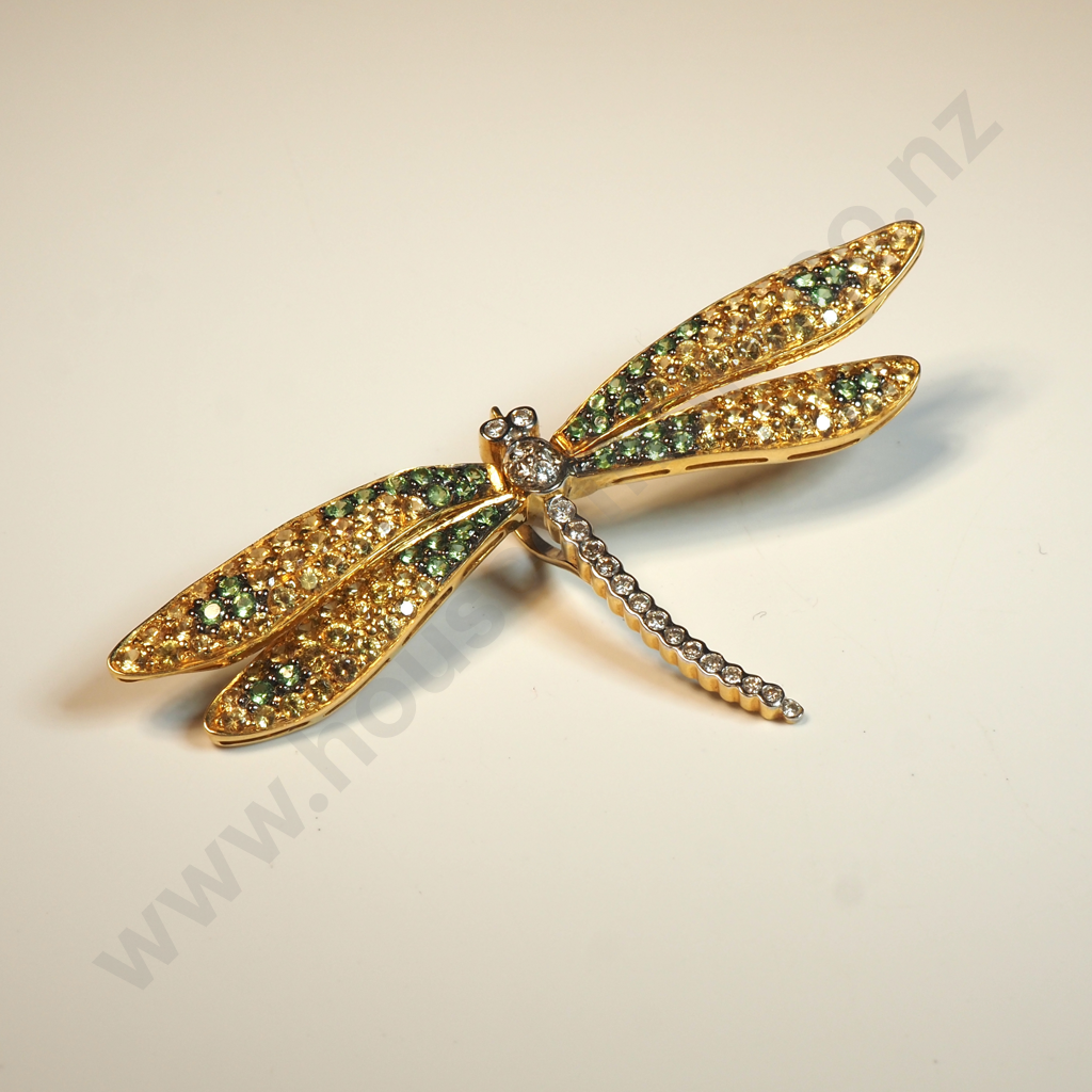 Impressive 18ct Gold & Diamond Dragonfly Pendant Image 1++