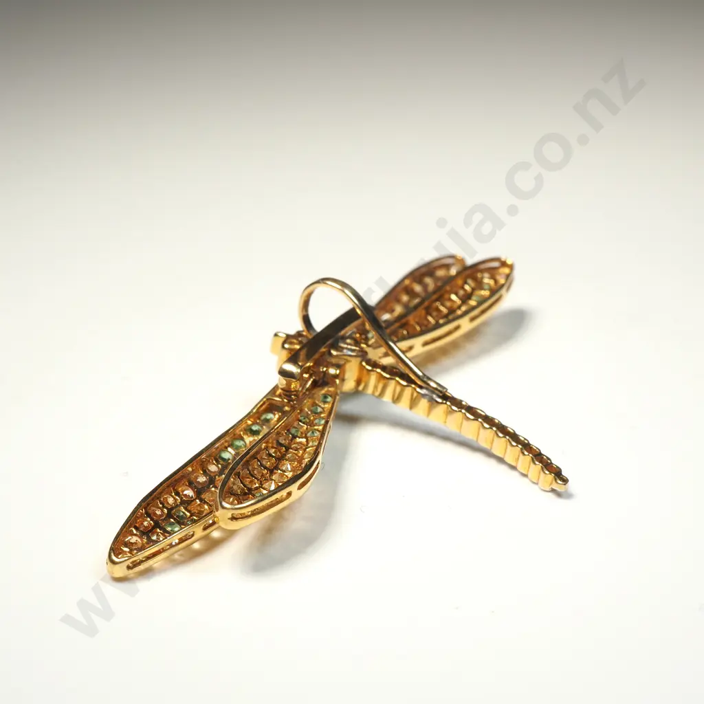 Impressive 18ct Gold & Diamond Dragonfly Pendant Image 1++