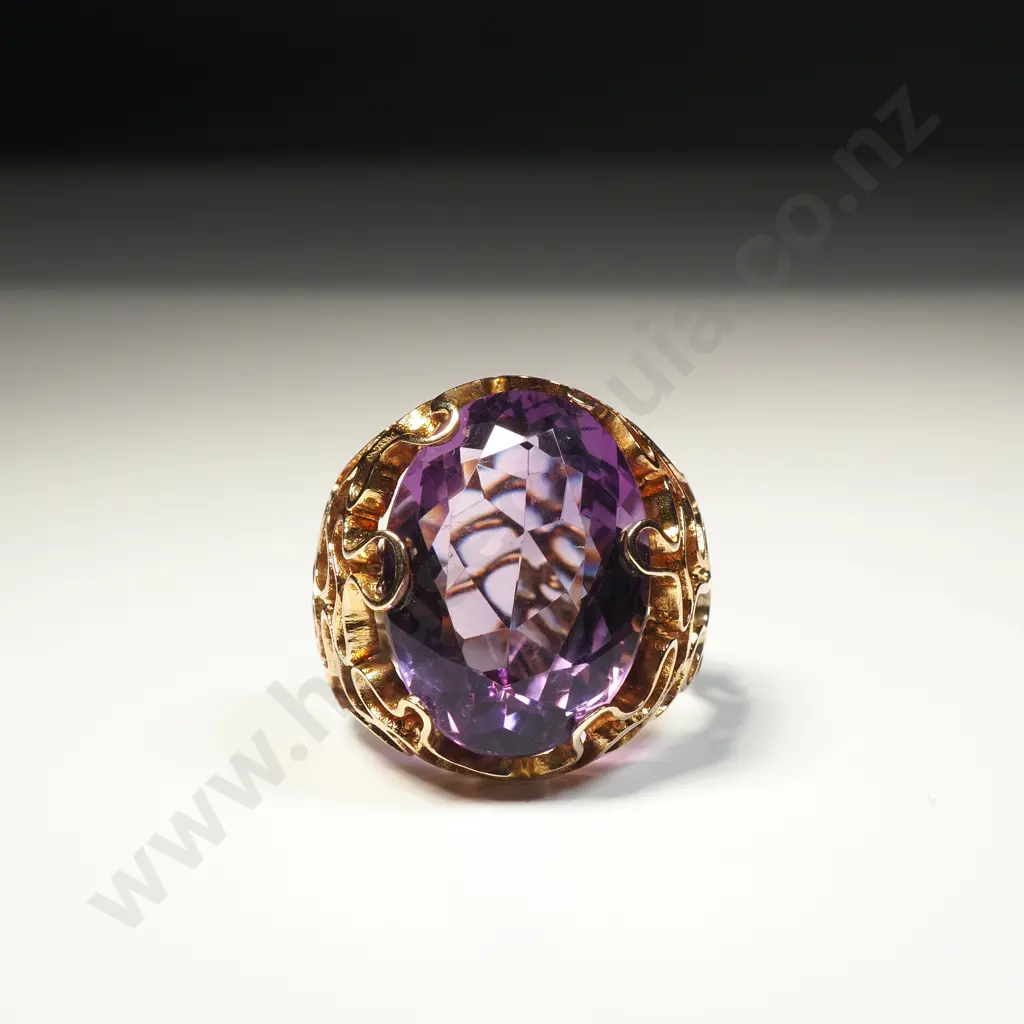 9ct Gold Purple Gem Ring Image 1++