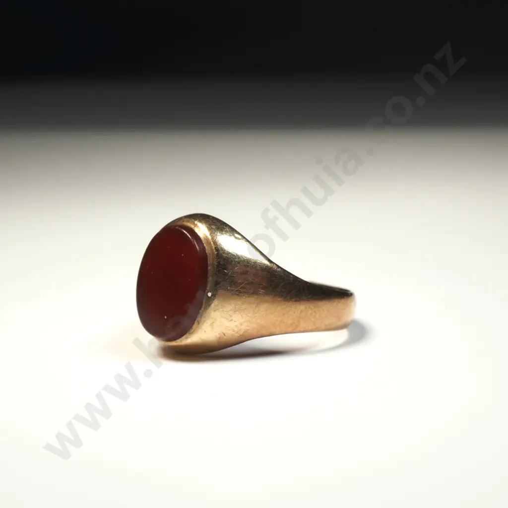 Antique 9ct Gold Carnelian Signet Ring Image 1++