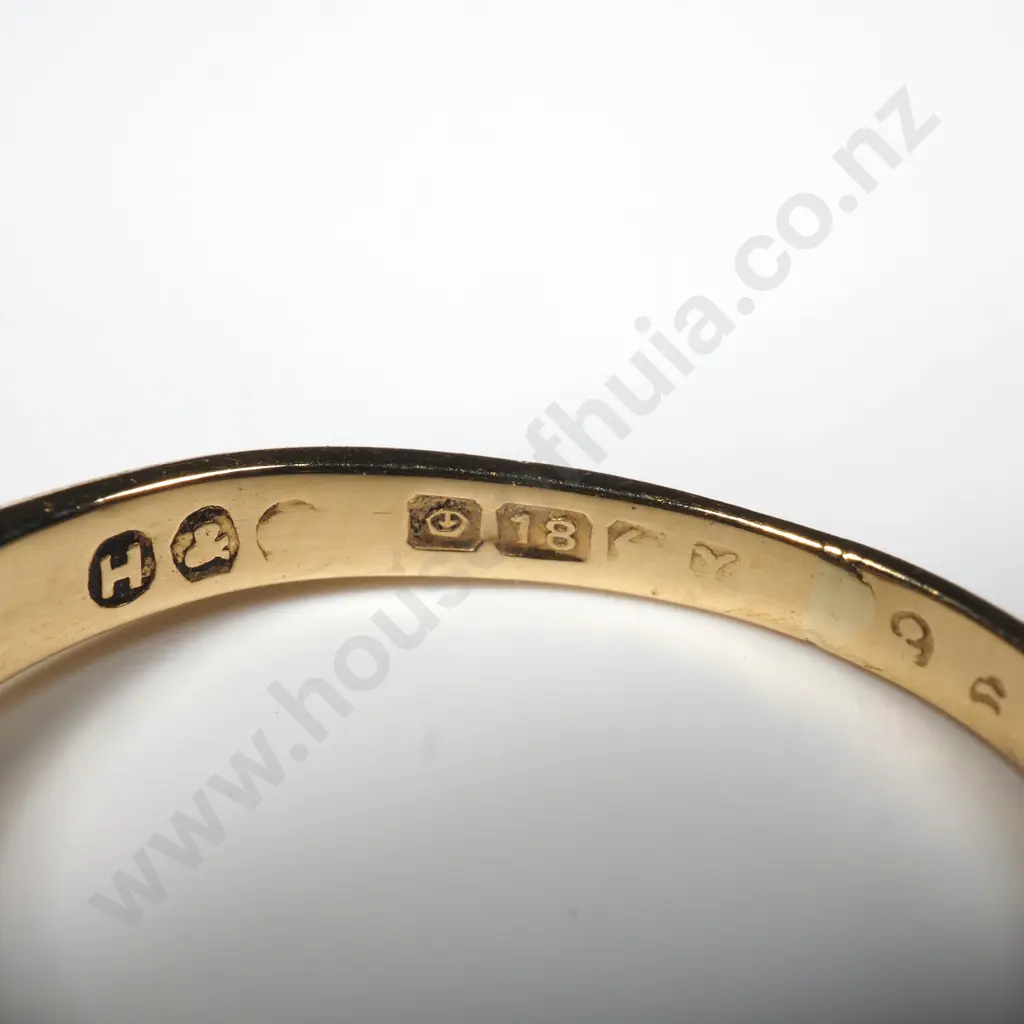 18ct Gold Diamond & Sapphire Ring w Valuation for $3,820.00 Image 1++