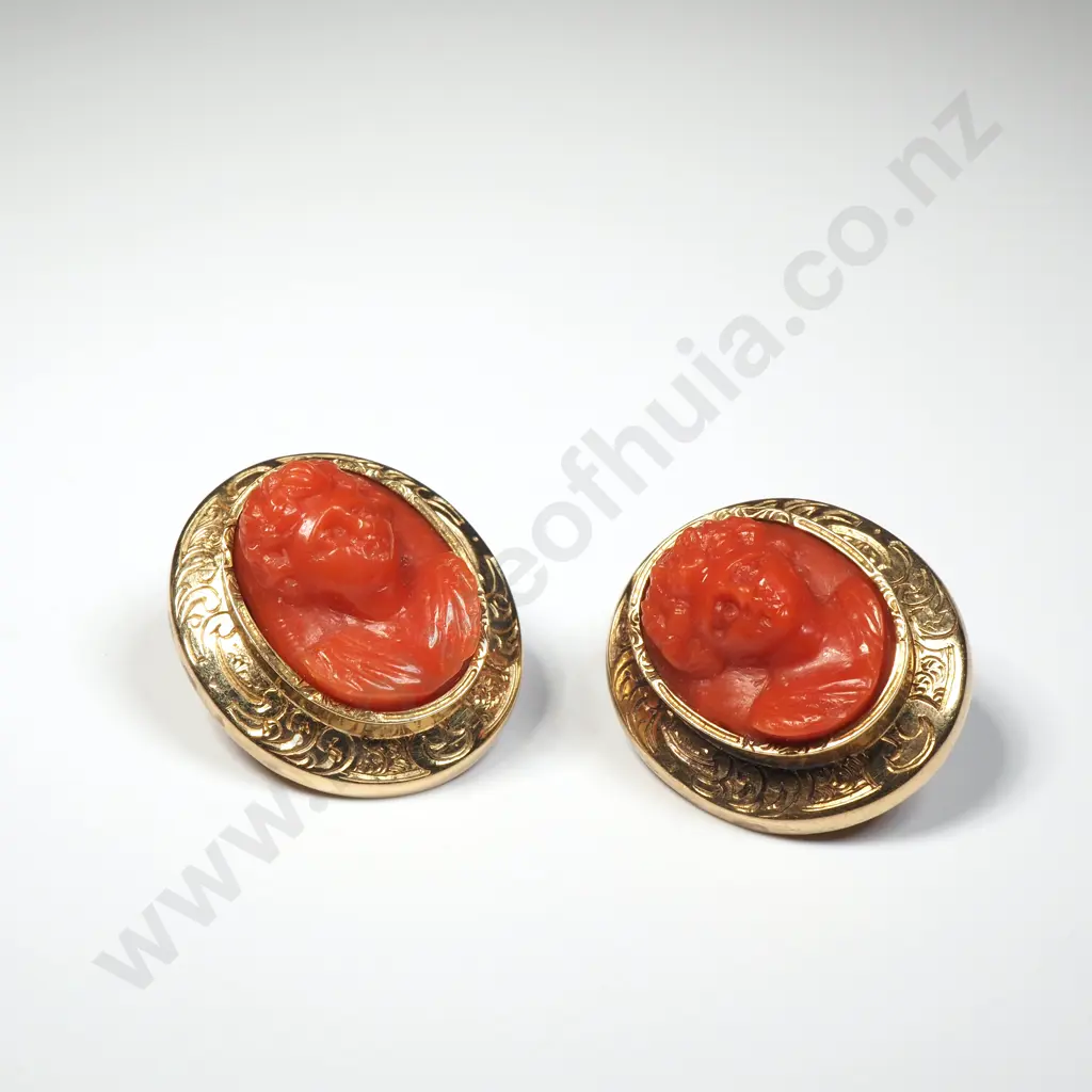 Antique 9ct Gold Coral Earring & Brooch Set Image 1++