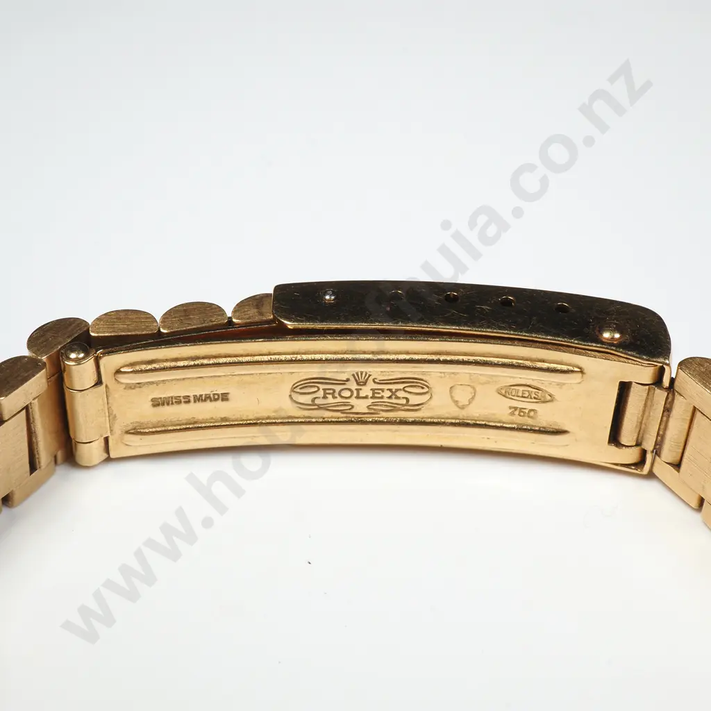 Solid 18ct Gold Rolex 26mm Oyster Perpetual Date Wristwatch w Box & Some Papers Image 1++