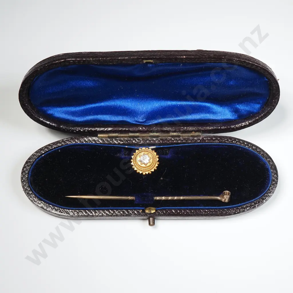 Exceptional Antique Cased 15ct Gold & Diamond Tie Pin / Stud Image 1++