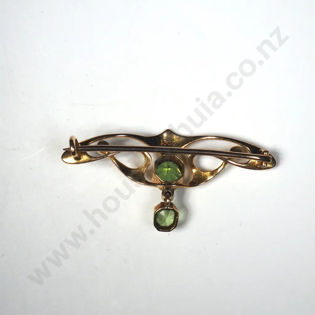 Art Nouveau 15ct Gold Green Gem & Pearl Brooch in Period Case Image 1++