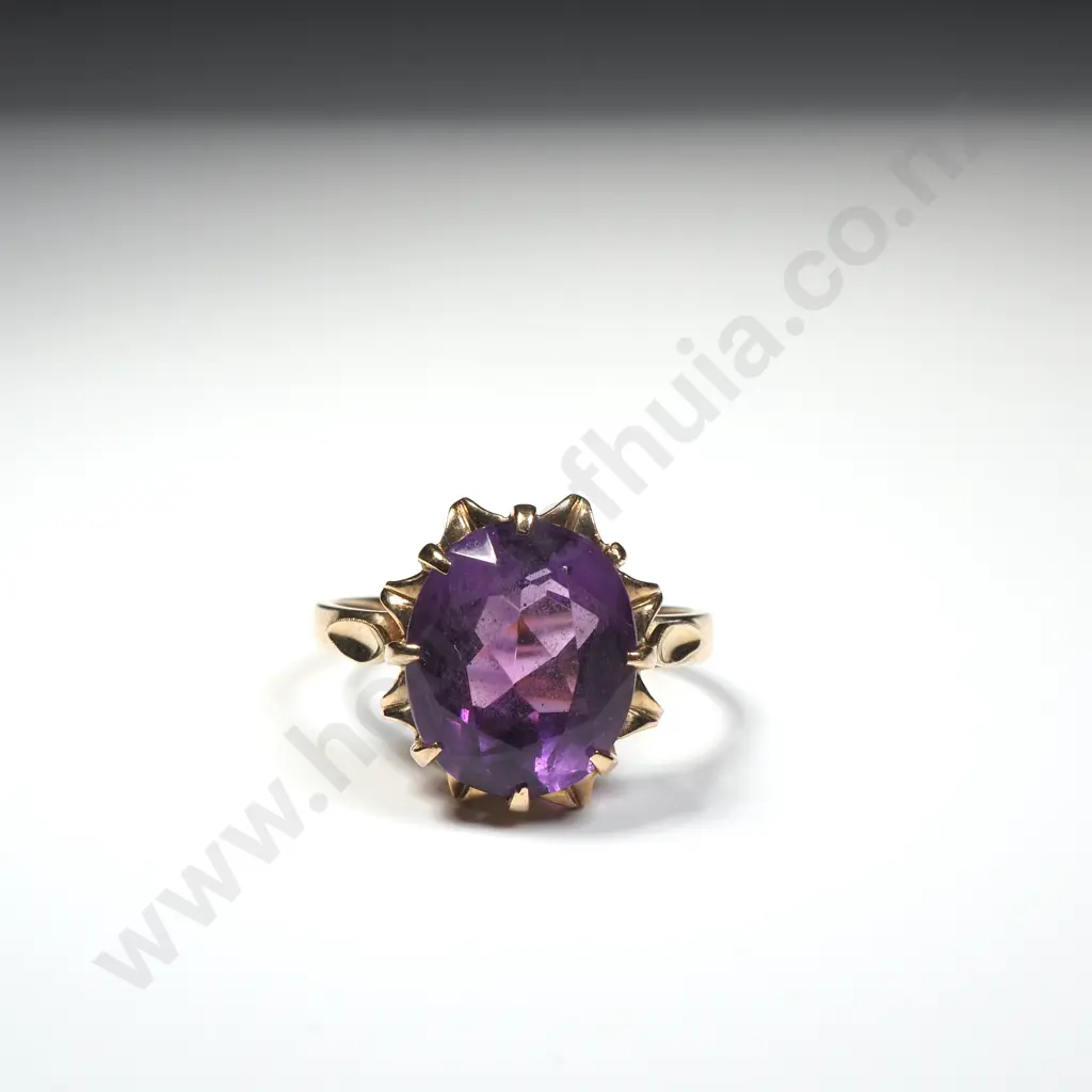 9ct Gold Purple Stone Ring Image 1++