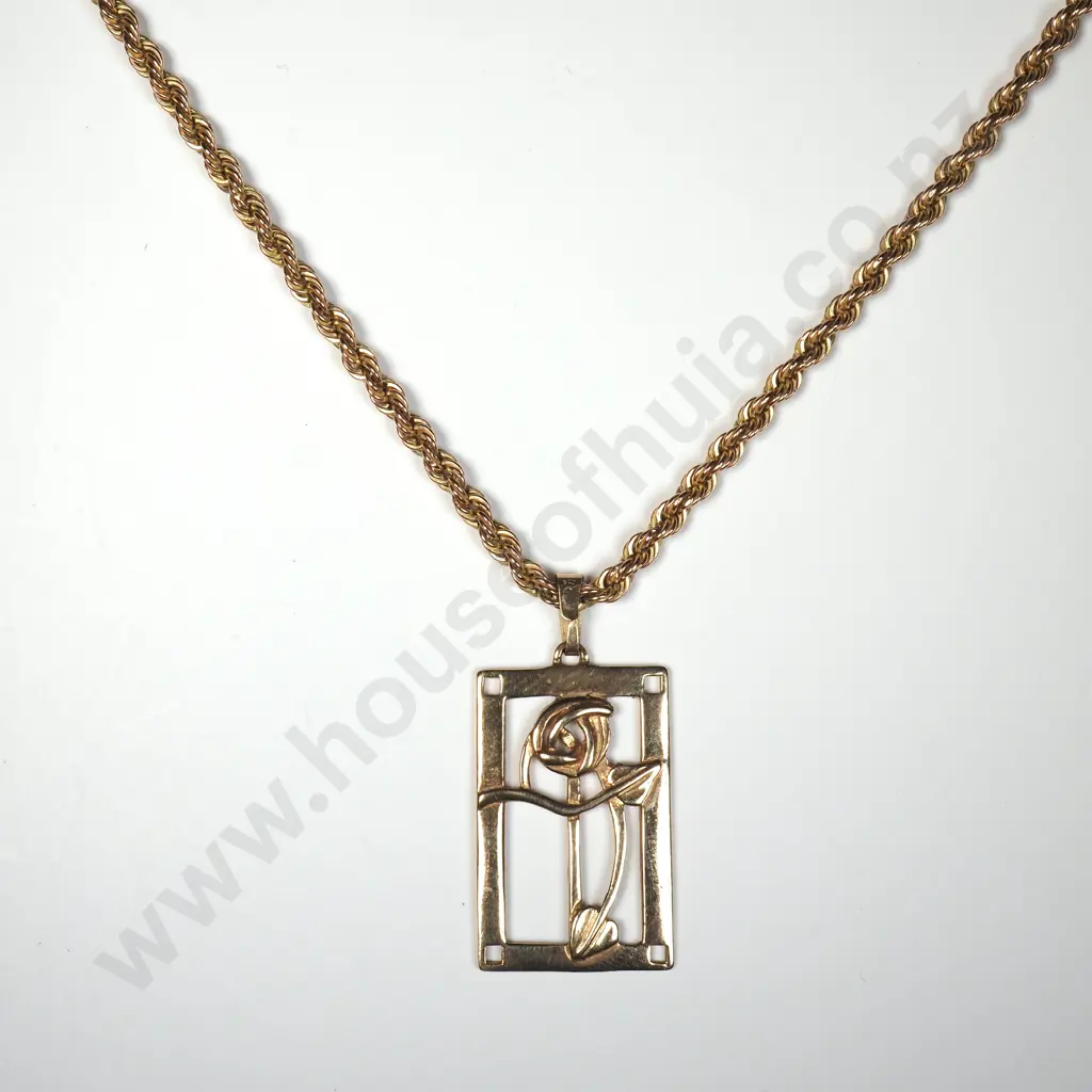 Vintage 9ct Gold Necklace & Pendant w English Hallmarks Image 1++