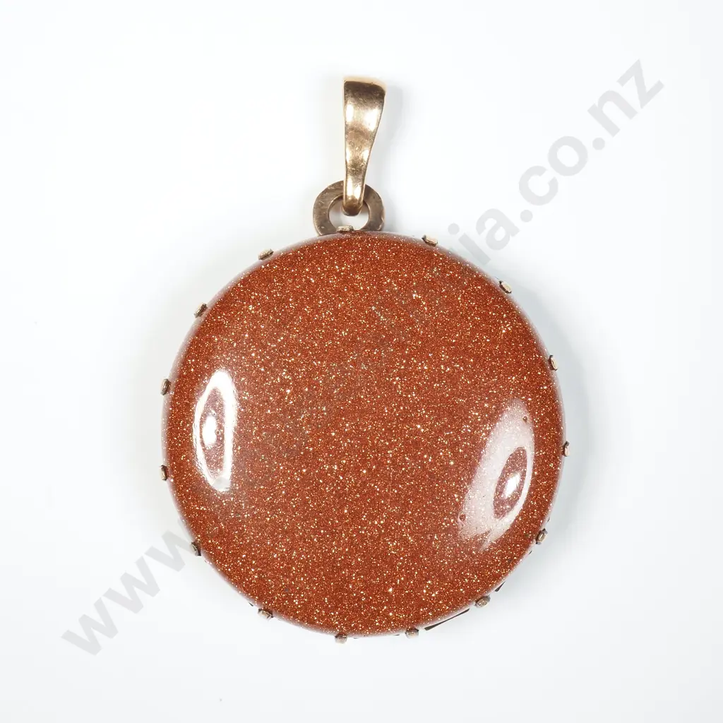 Antique 9ct Gold & Goldstone Pendant Image 1++