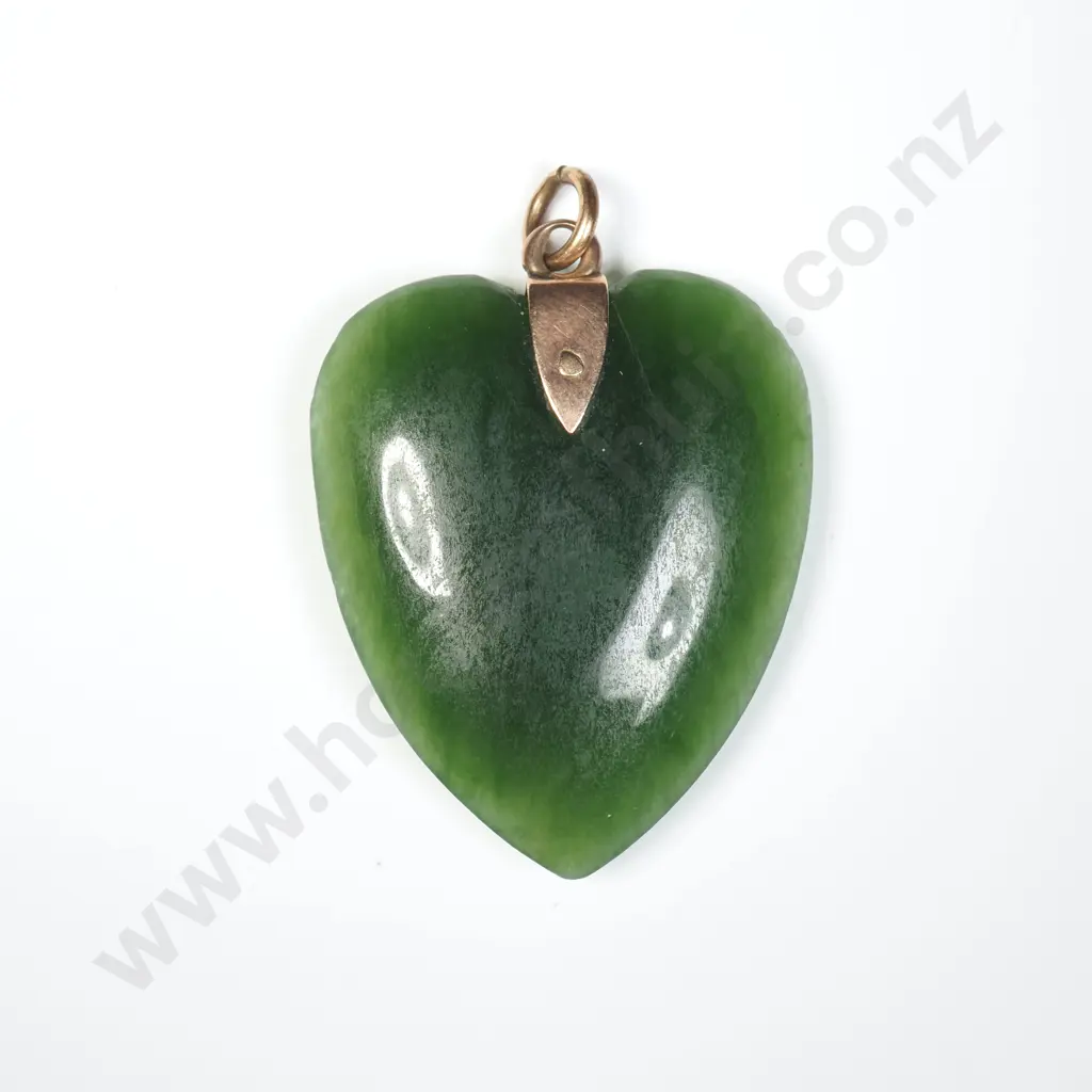 New Zealand Antique 9ct Gold Topped Greenstone Heart Pendant Image 1++