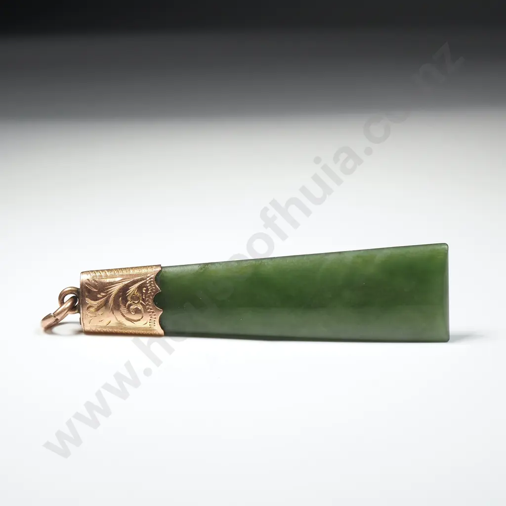 Colonial New Zealand Greenstone & 9ct Gold Capped Pendant Image 1++