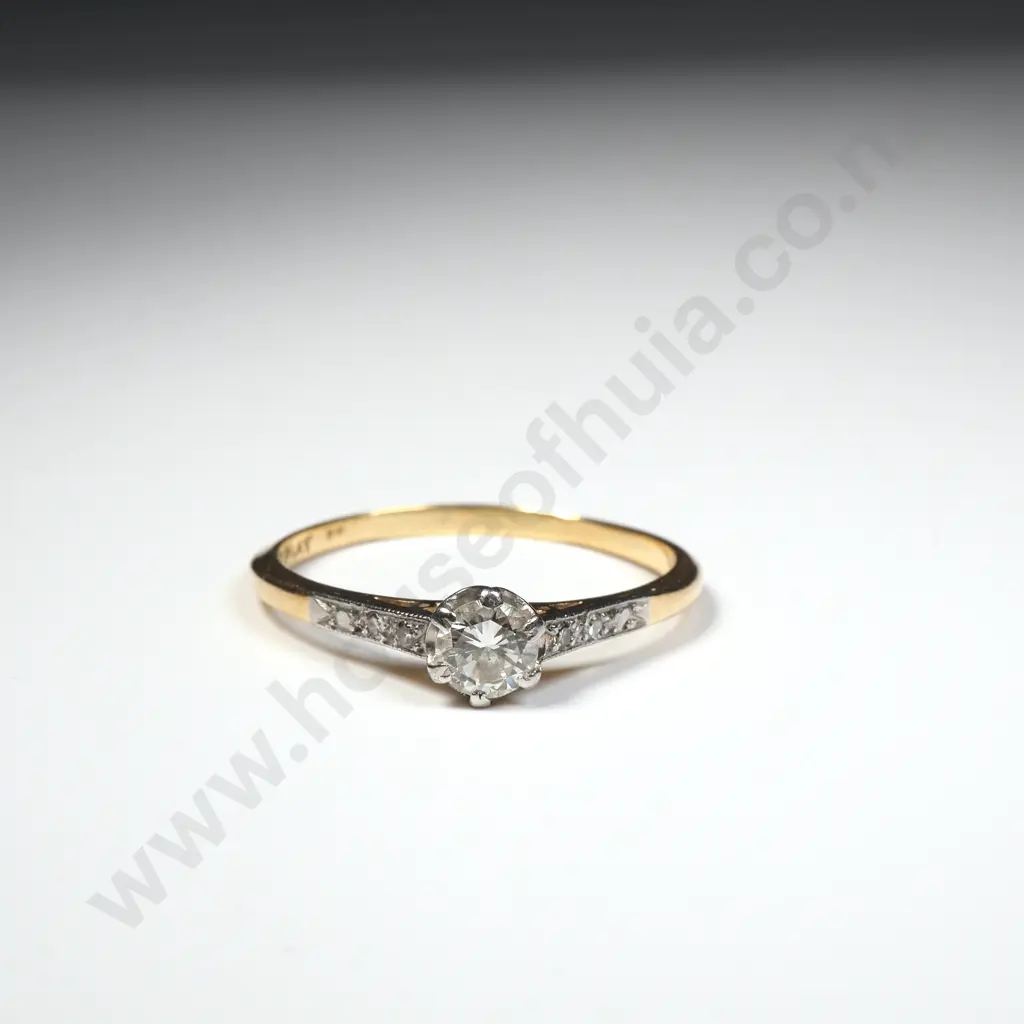 Vintage 18ct Gold Diamond Ring w Valuation for $3,325.00 Image 1++