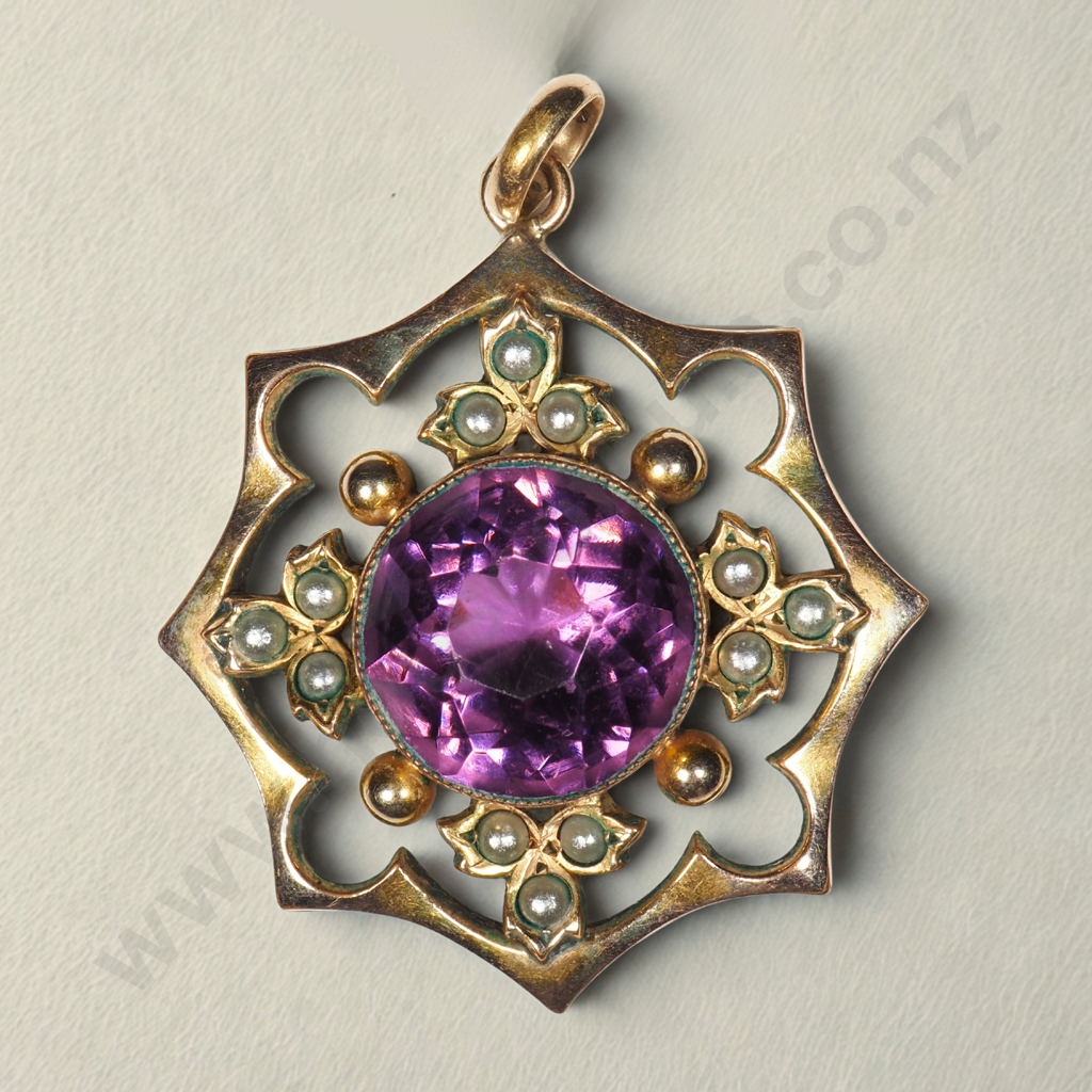 Edwardian 9ct Gold Amethsyt & Seed Pearl Pendant Image 1++