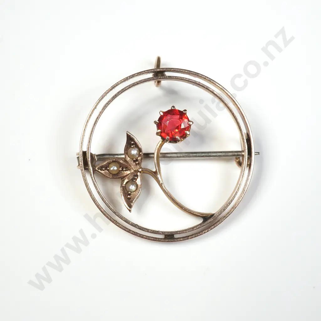 Edwardian 9ct Gold Brooch Image 1++