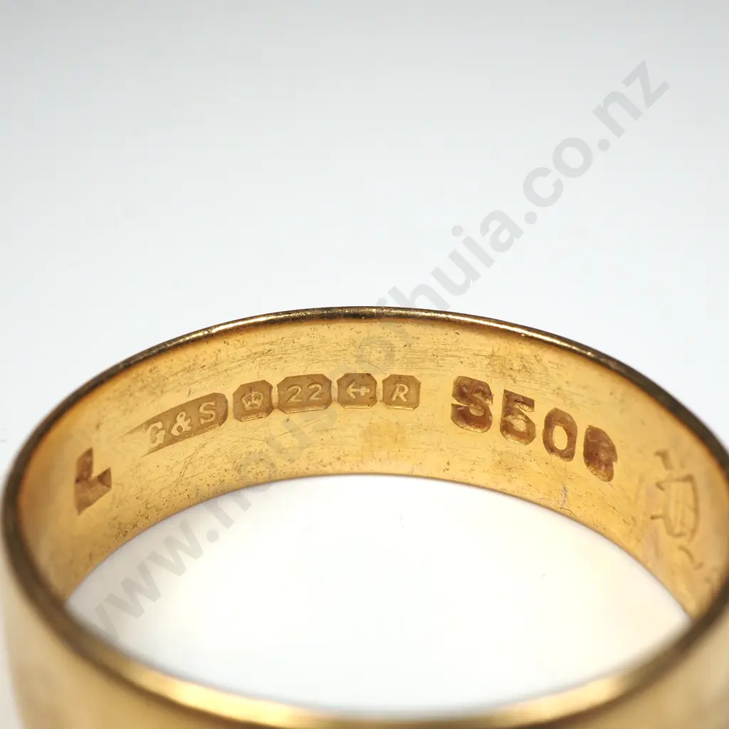 Antique 22ct Gold Ring w English Hallmarks Image 1++