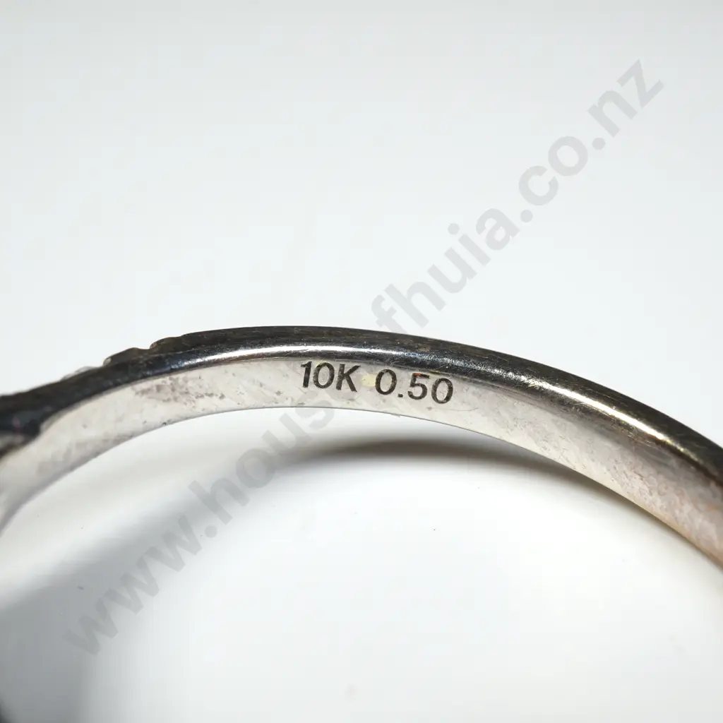 10ct White Gold Diamond Cluster Ring Image 1++