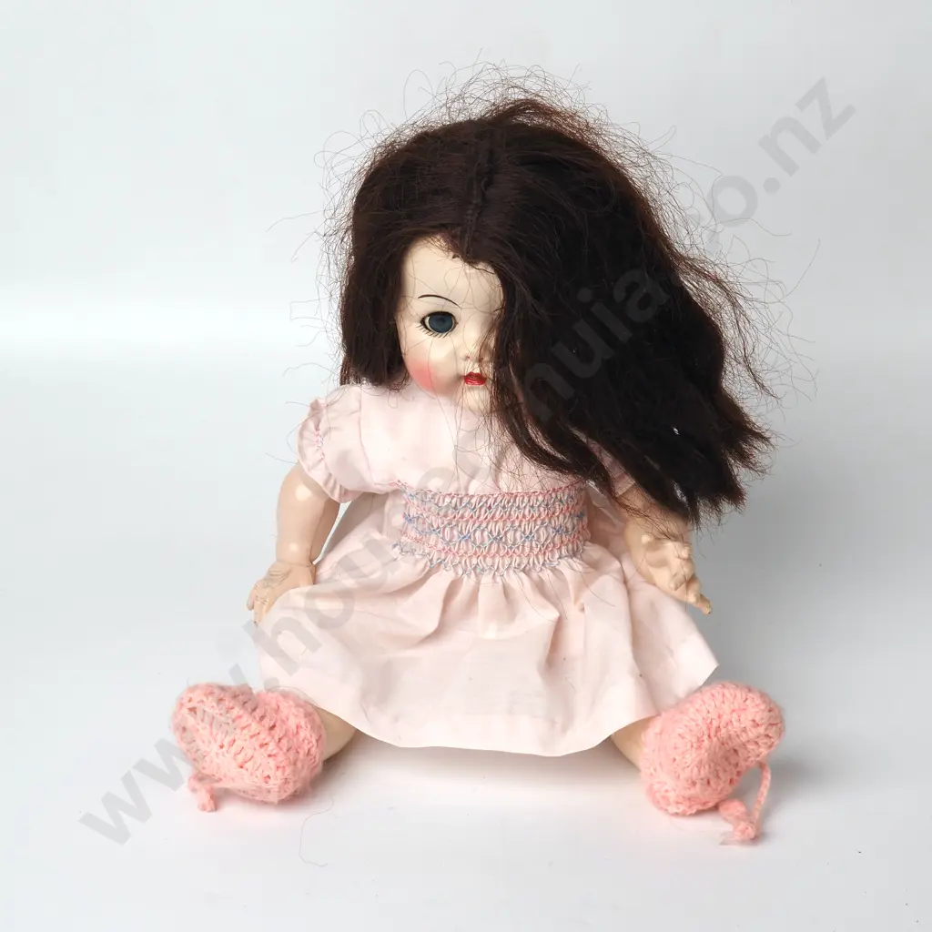 Vintage Pedigree Seated Doll - Made In New Zealand Image 1++