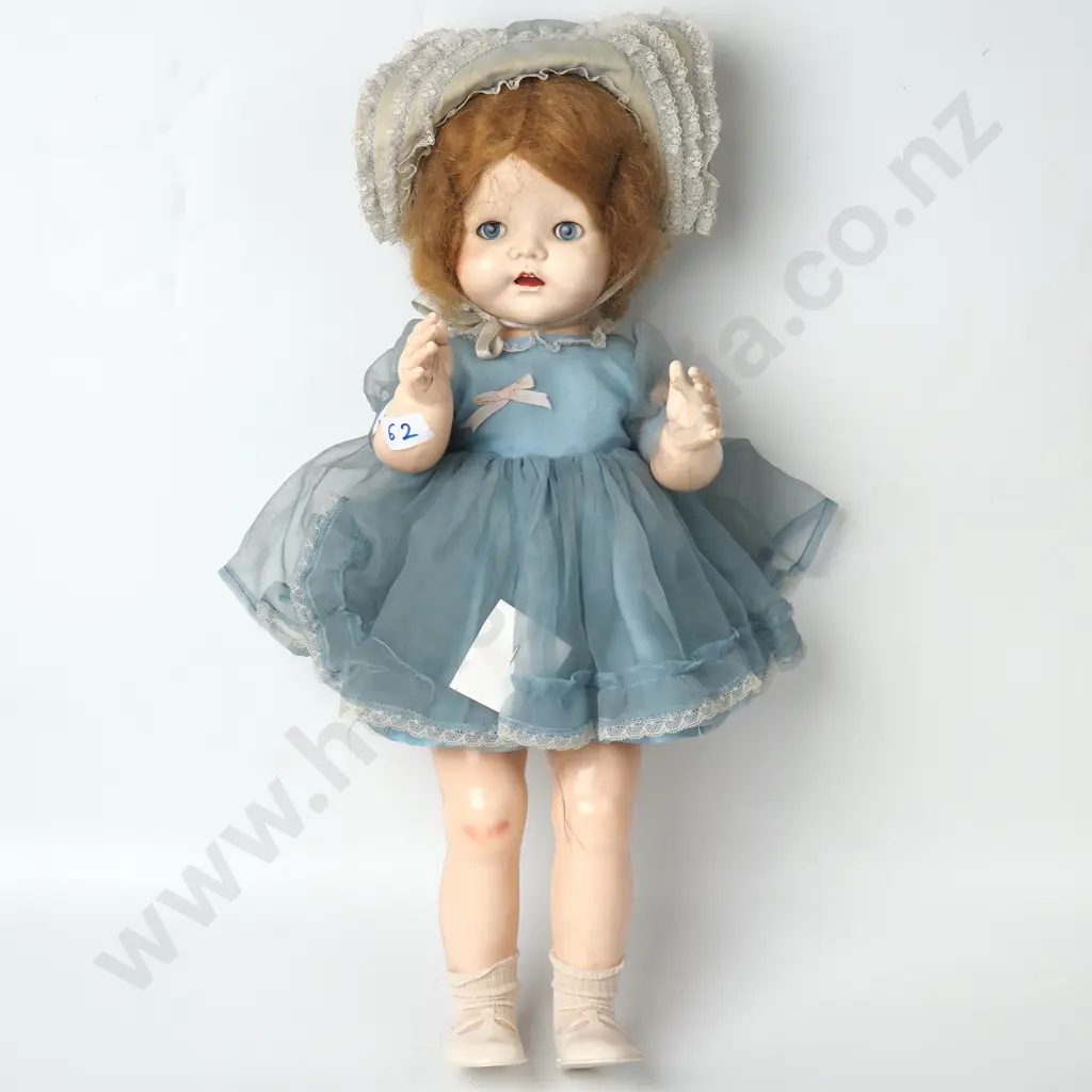 Vintage Pedigree Walkie/Talkie Doll - Made in England Image 1++