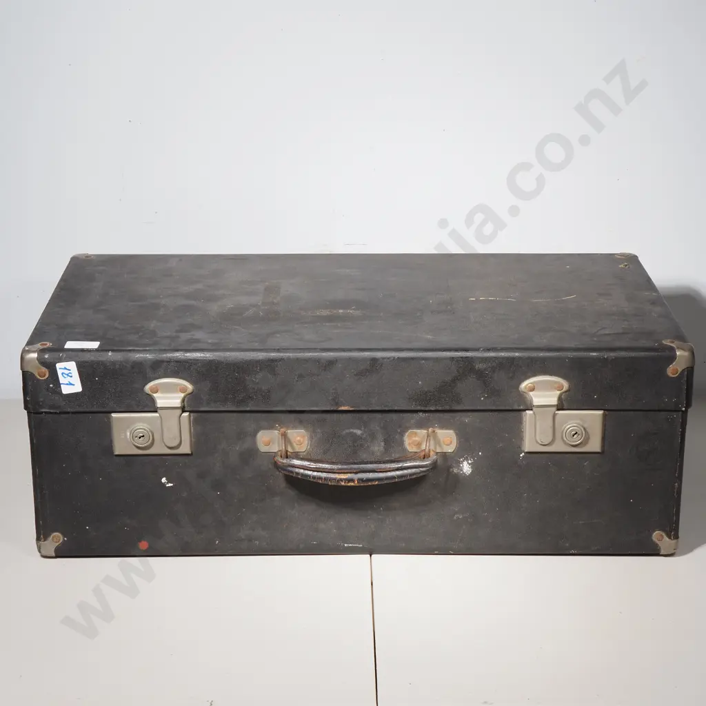 Black Suitcase w Miscellaneous Items Image 1++
