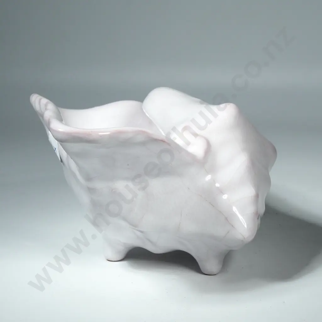 Sea Shell Shaped Glazed Pottery Ornament Image 1++