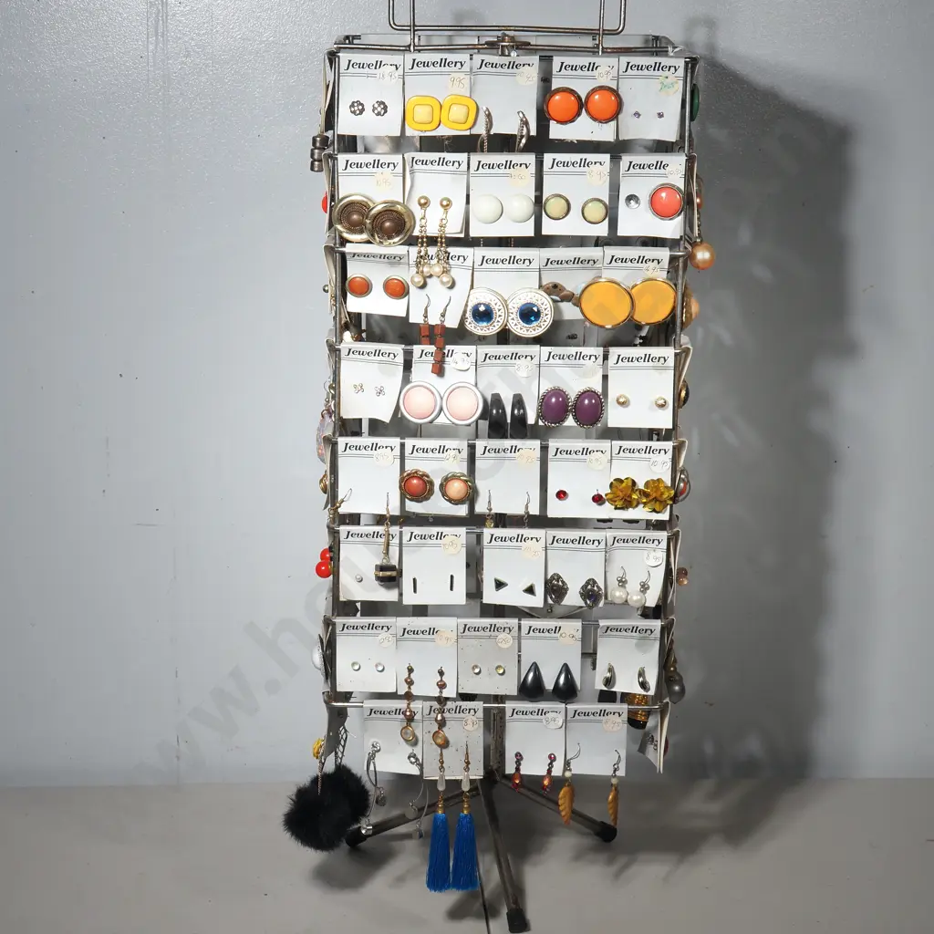 Commercial Rotating Metal Jewellery Stand w a Large Quantity of Costume Jewellery Earrings A/F Image 1++
