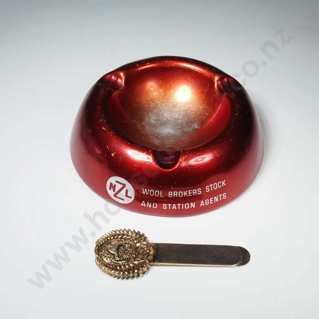 Vintage New Zealand Wool Brokers Ash Tray & Brass Kiwi NZ Money Clip  Image 1++