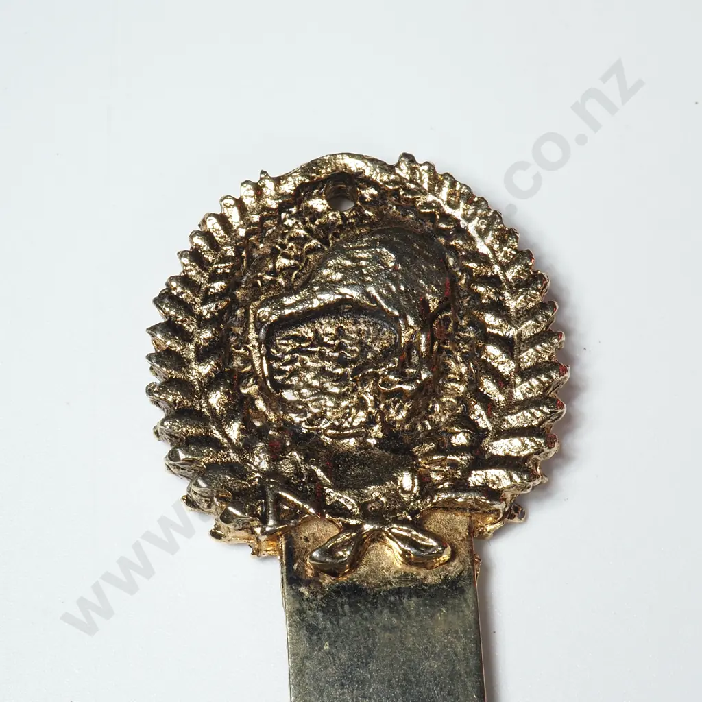 Vintage New Zealand Wool Brokers Ash Tray & Brass Kiwi NZ Money Clip  Image 1++