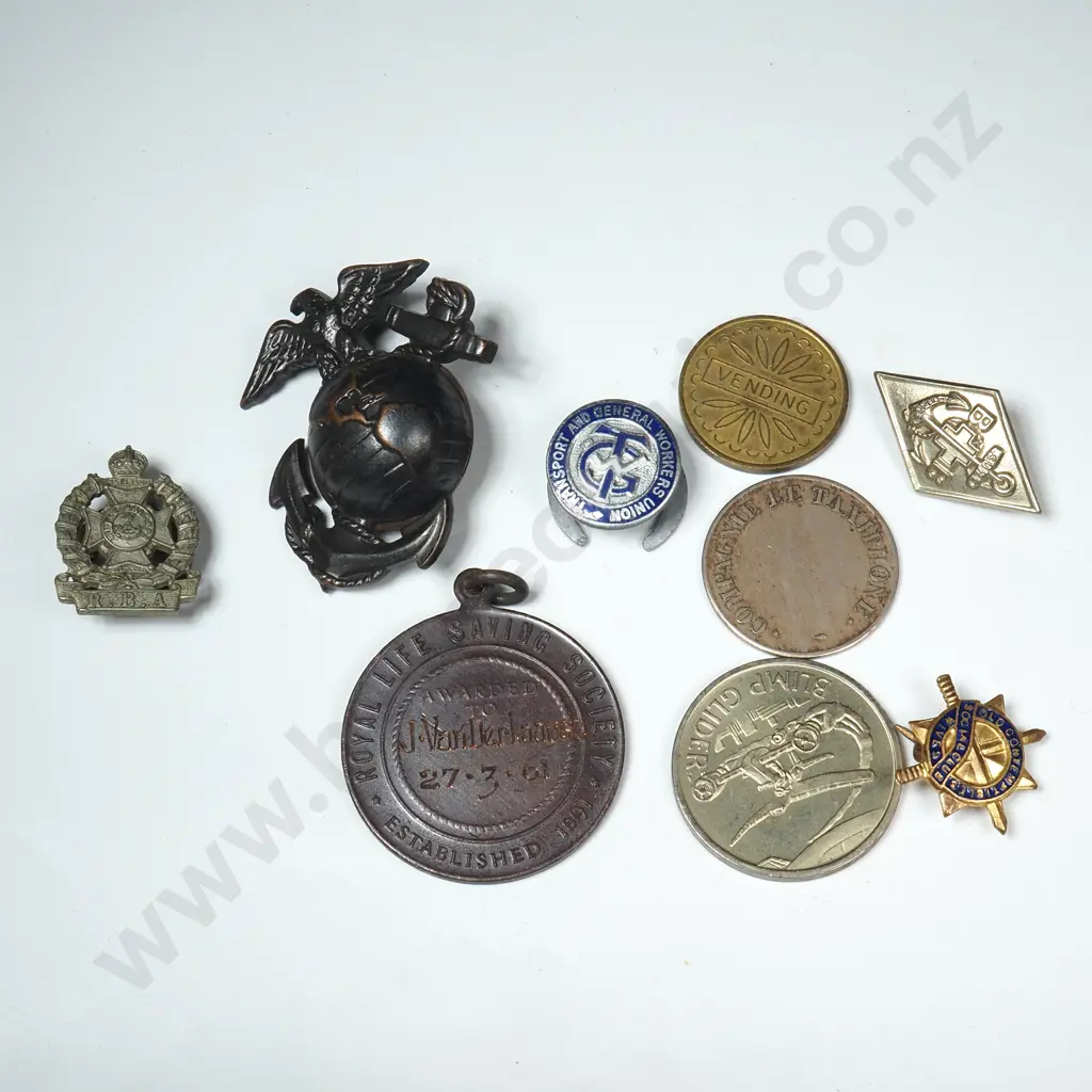 Assorted Various Vintage Badges  Image 1++