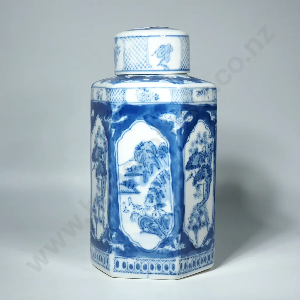 Blue & White Porcelain Hexagon Covered Tea Caddy Image 1++