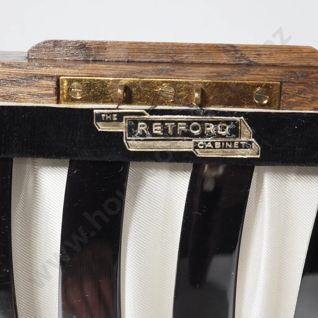 1950s Oak Cutlery Box Containing Silver Plated Six Setting Cutlery & w 12 Extra Entree & Dinner Forks Image 1++
