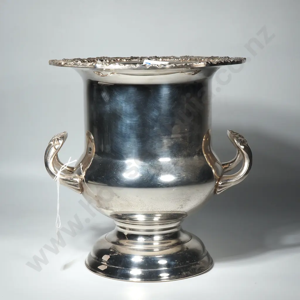 Large Silver Plate Urn Shaped Ice Bucket Image 1++