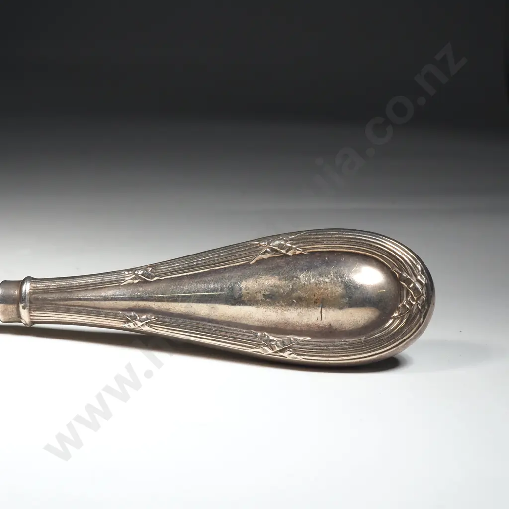 Sterling Silver Boot hook. Birm 1908. Image 1++