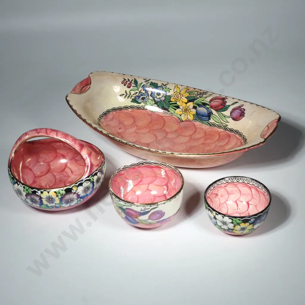 Maling Pink Lustre Thumbprint Boat Shaped Dish, Small Basket & Two Small Bowls Image 1++