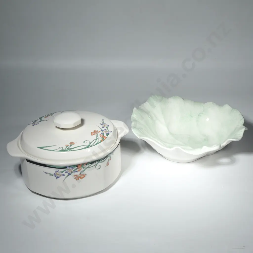 Villeroy & Boch Green Leaf Bowl & a Royal Doulton Lidded Tureen in the Juno Pattern Image 1++