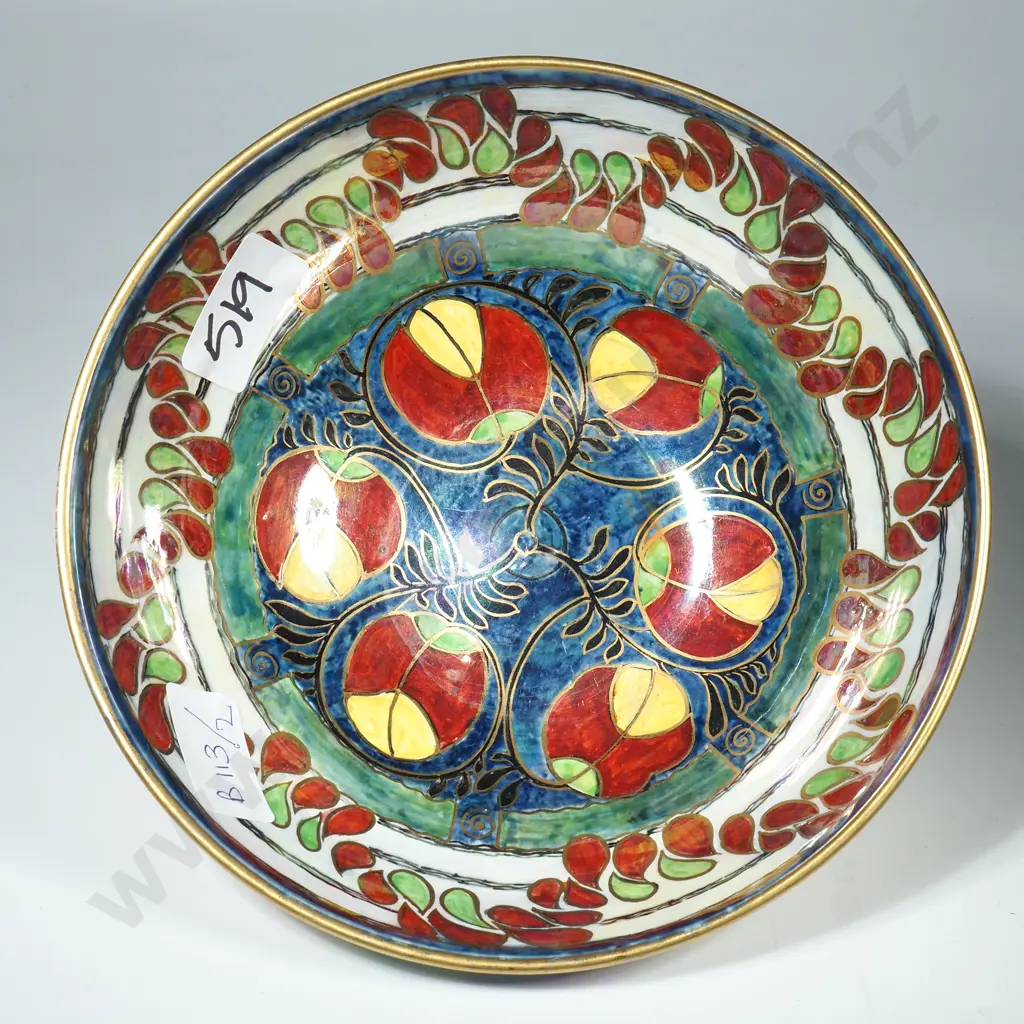 Royal Winton Lustre Bowl Decorated w a Vibrant  Stylized Leaf Design Image 1++