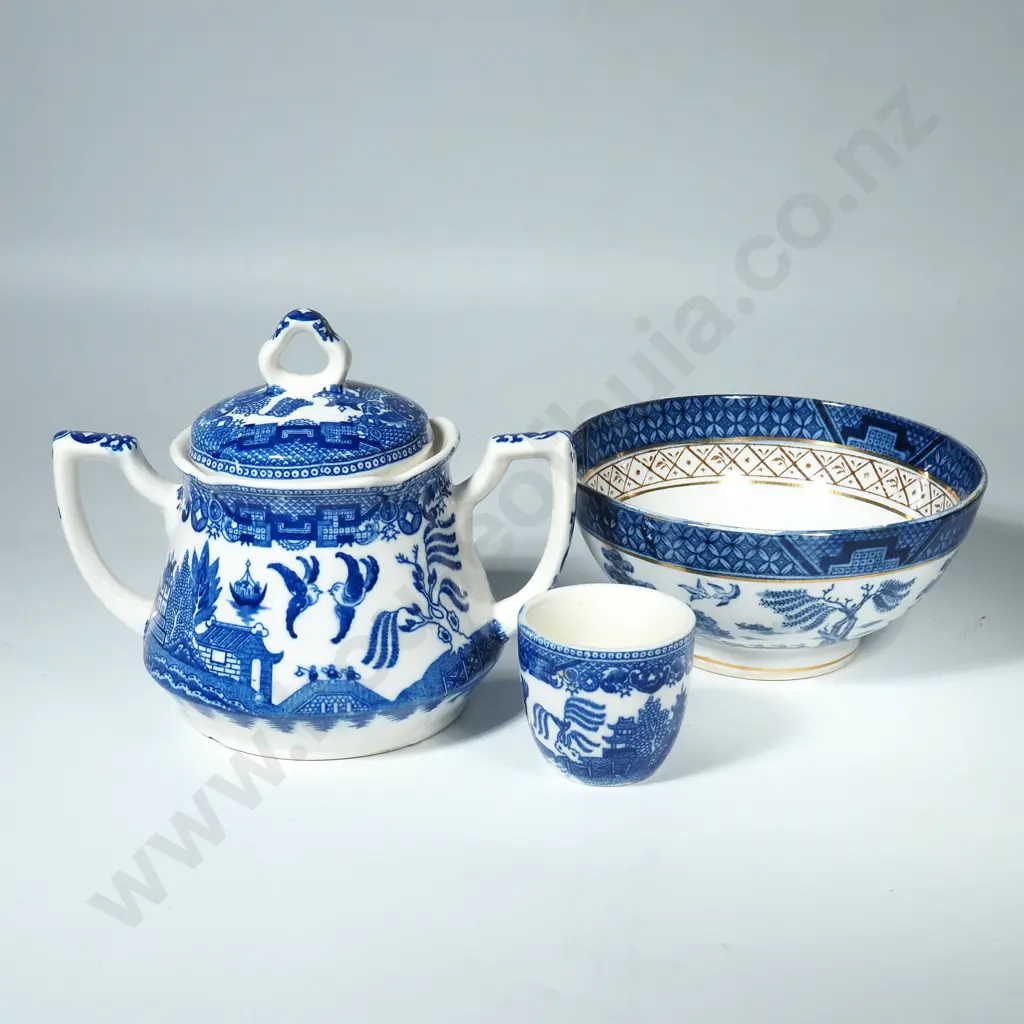 Three Willow Pattern Pieces- Lidded Sugar Bowl, Egg cup & Booth 'Real Old Willow Small Bowl' Image 1++
