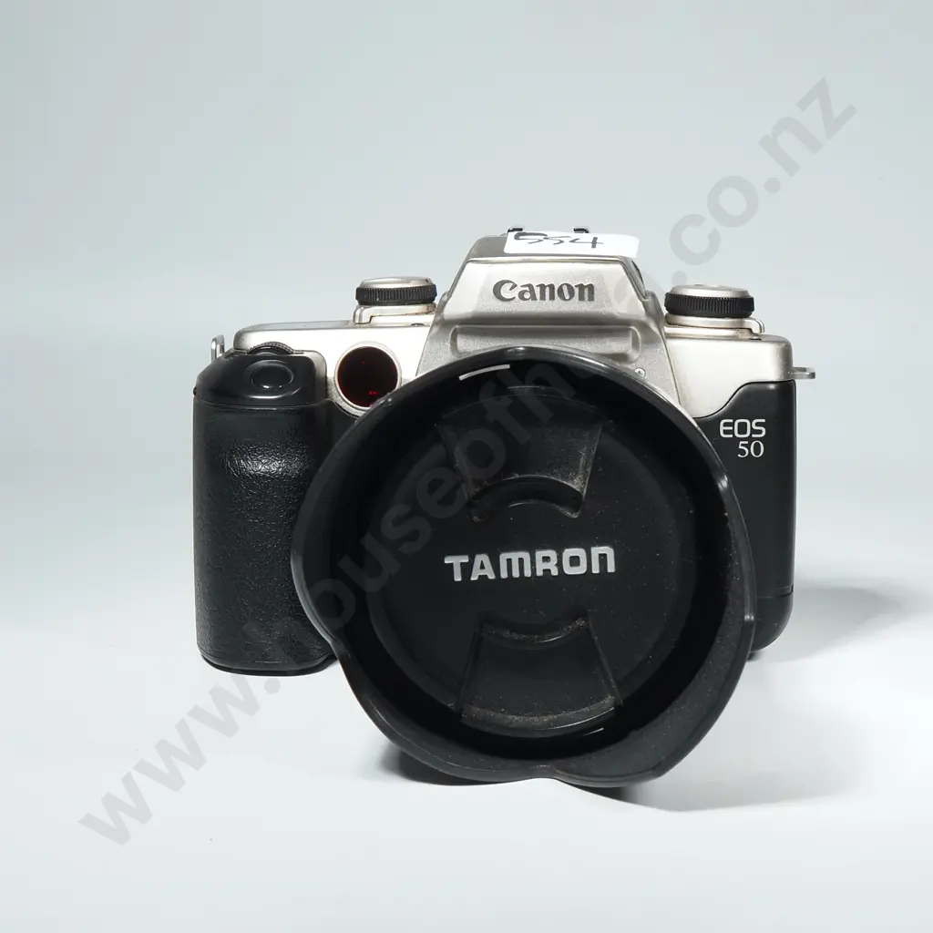 Canon EOS 50 FIlm Camera W/ Tamron Lens Image 1++