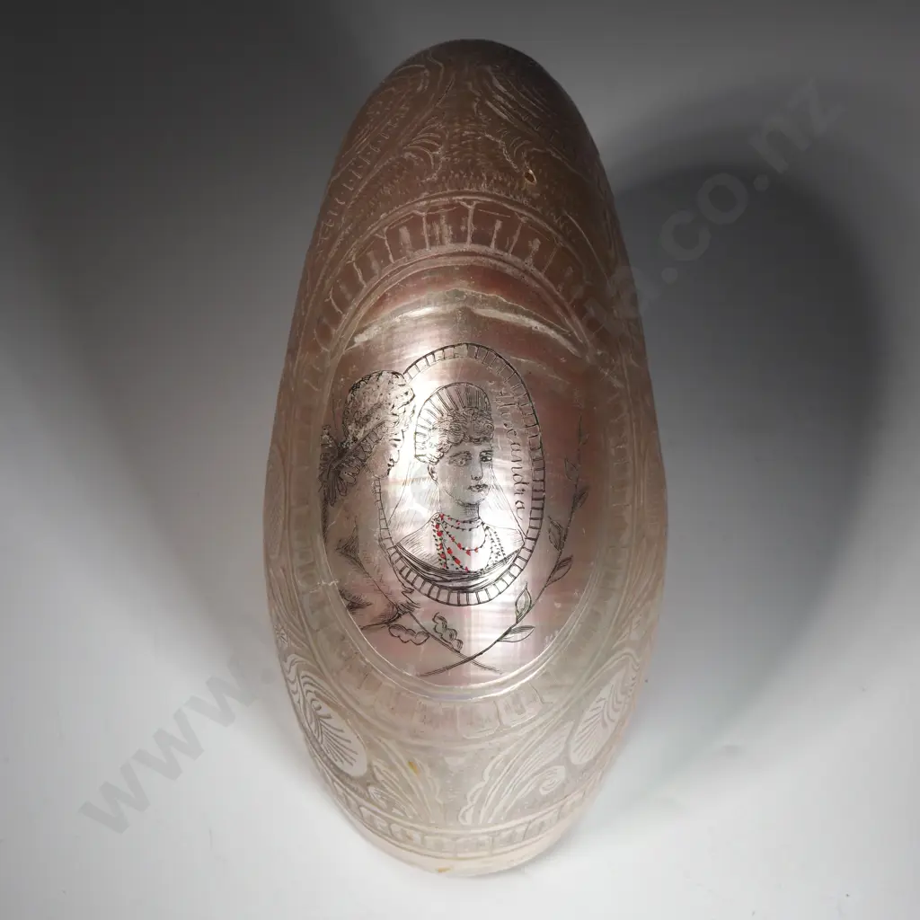Antique Carved Nauitlus Shell: Carved Bust of Queen Alexander Image 1++