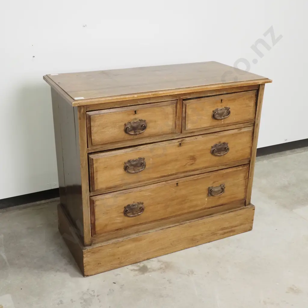 Vintage Chest of Five Drawers Image 1++