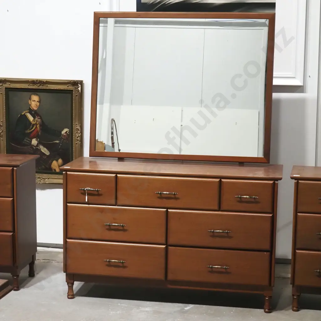 Mid Century Modern Dresser  w Metal Ball Pull Handles Image 1++